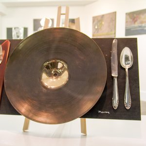 big size photo in the gallery