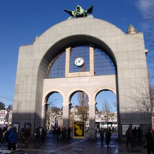 big size photo in the gallery