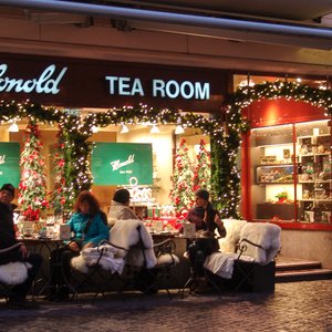 big size photo in the gallery