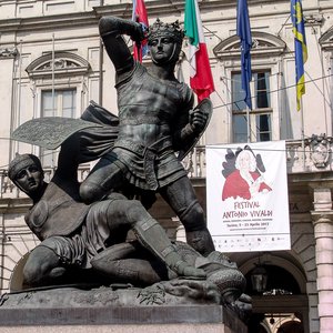 big size photo in the gallery