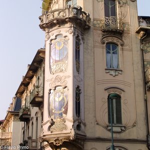 big size photo in the gallery