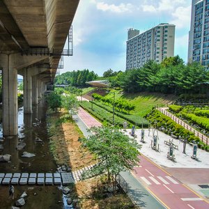 big size photo in the gallery