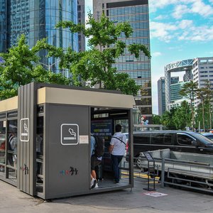 big size photo in the gallery