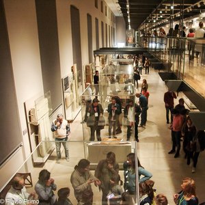 big size photo in the gallery