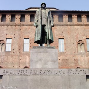 big size photo in the gallery