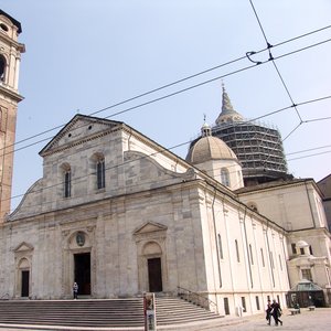 big size photo in the gallery