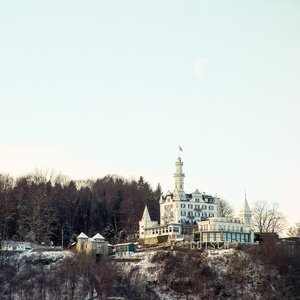 big size photo in the gallery